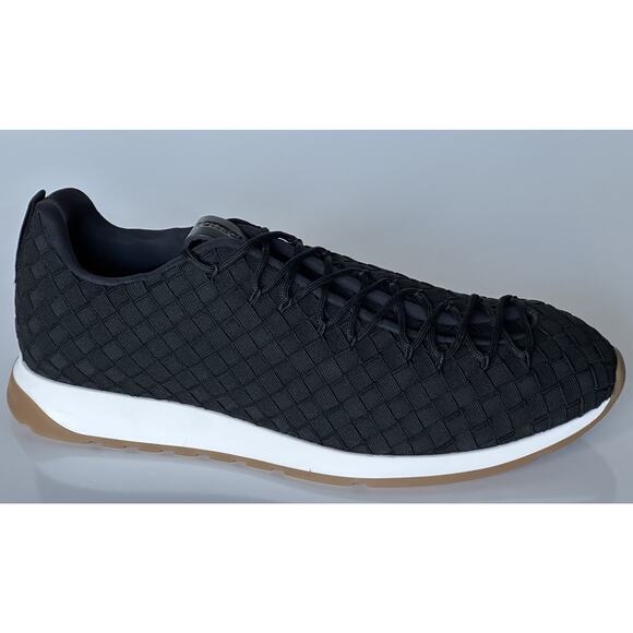 Bottega Veneta Men\'s Scar Tex Black Sneakers 7 US (40 Euro) 609915 NIB $790 main image 5